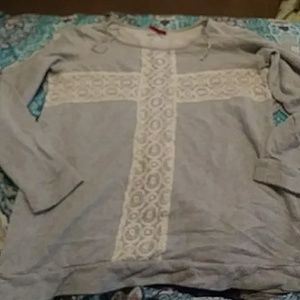 💗 Grey sweater with Lace accent